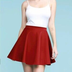 MADE BY JOHNNY Women’s Red Skater Skirt Medium NWT Stretch Flowy